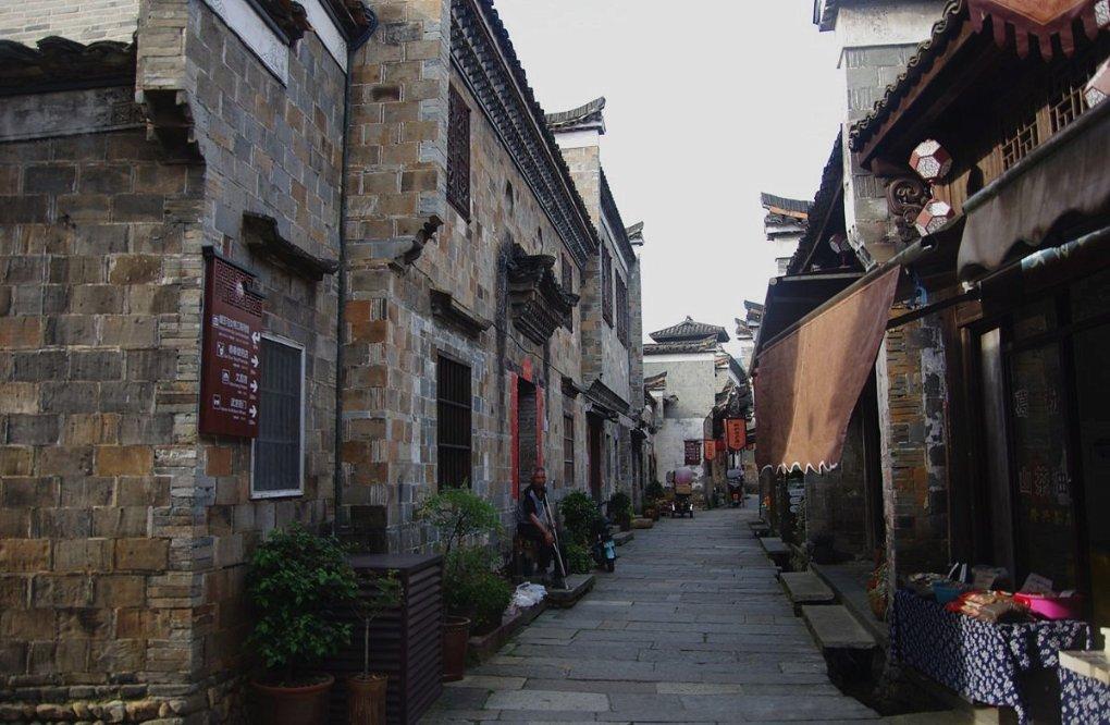 探索趣味生活,尽在其实我很想知道,为什么男的会跟前女友联系